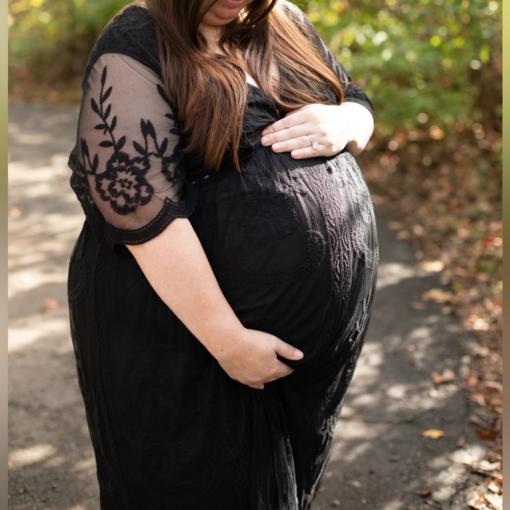 Elegant Black Lace Maternity Dress